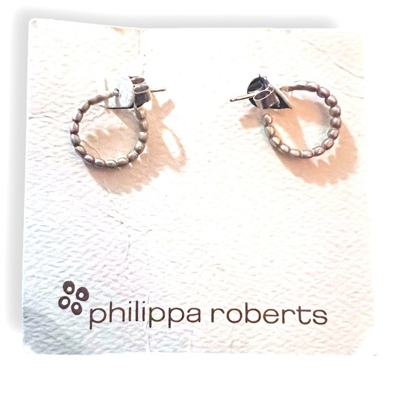 NIP - Philippa Roberts Earrings - Picture 1 of 2